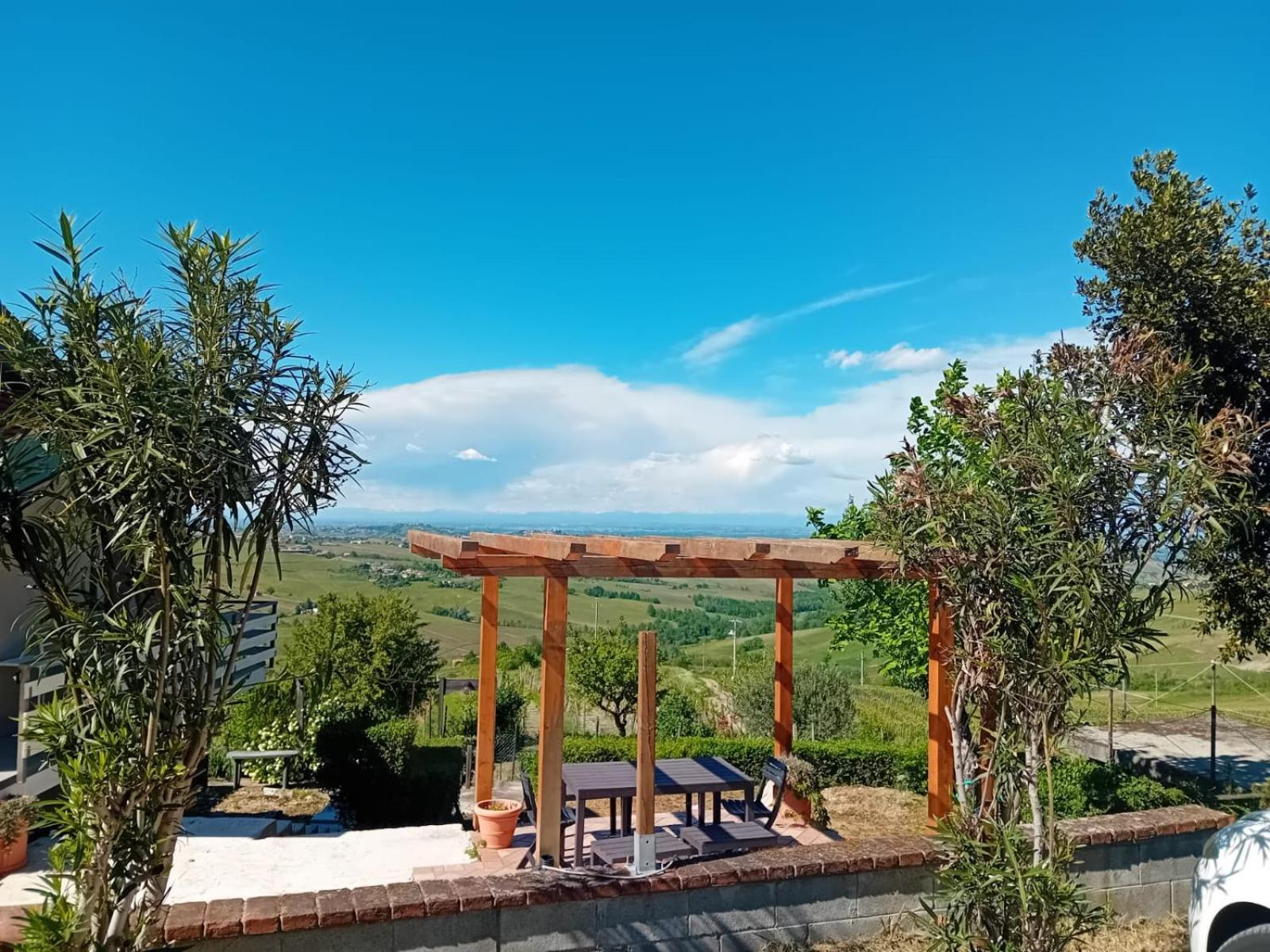 Nife Tiny House - Secret Garden Villa Montalbo Exterior photo